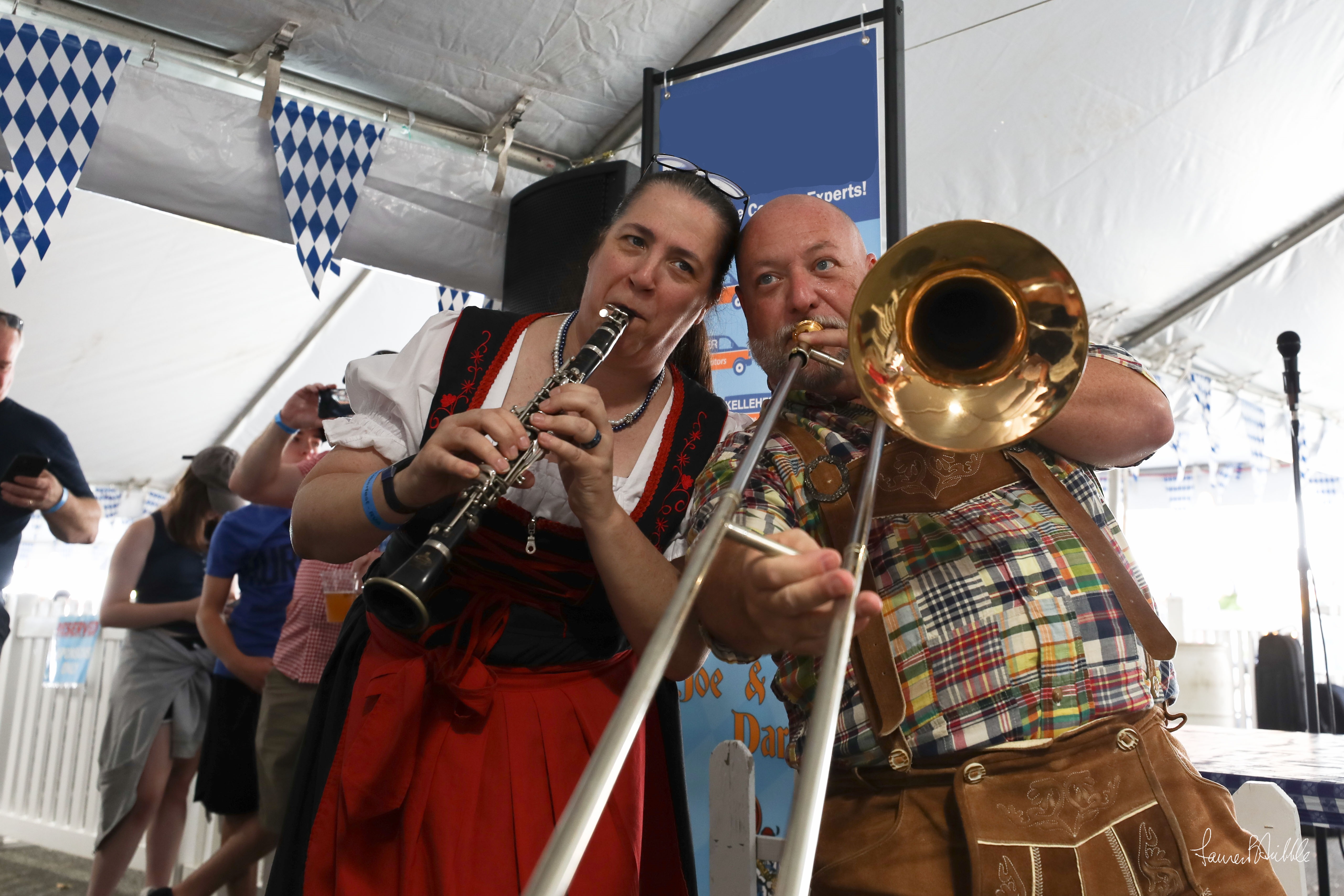 Chicken Dance with trombone and clarinet